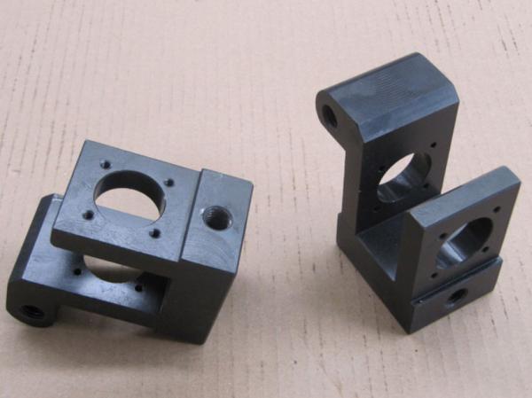 Particolari in C40 lavorati dal pieno ed eseguito trattamento di Nipre