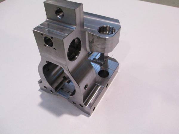 Corpo ricavato dal pieno- mat X30Cr13